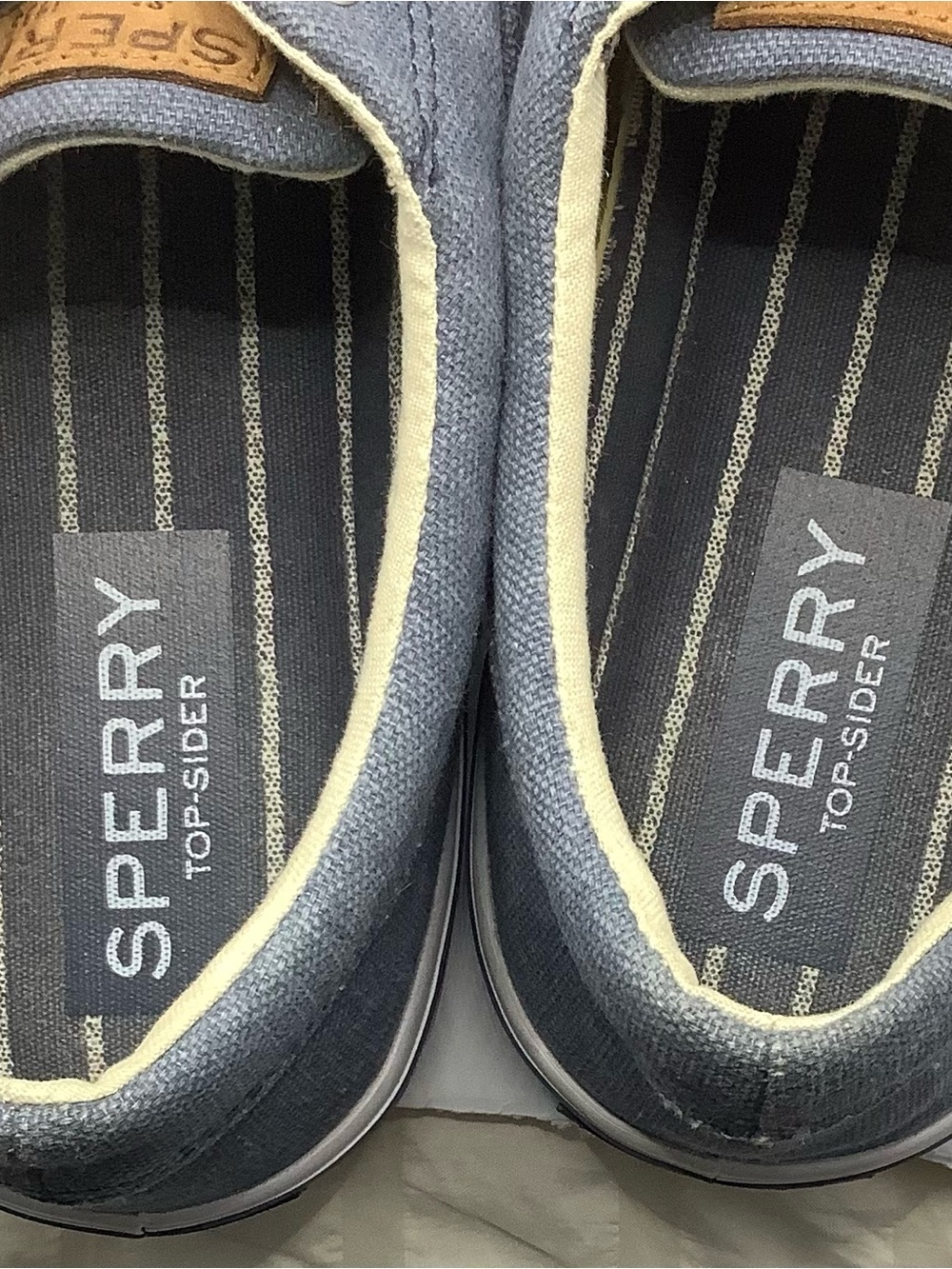 Sperry Men’s Blue Canvas Lace-Up Sneakers with White Sole